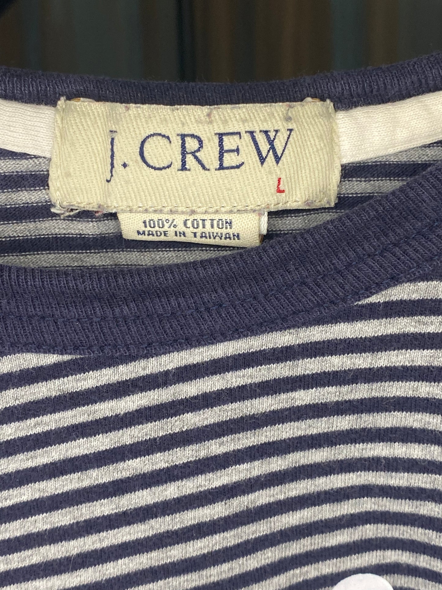 Resist Seagull | T-Shirt | J. Crew | Navy/Gray | Men's Large