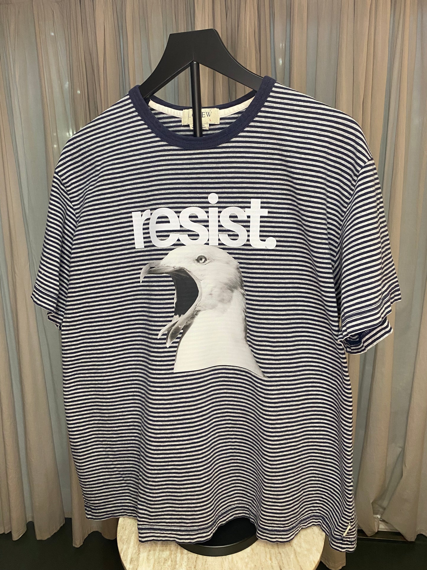 Resist Seagull | T-Shirt | J. Crew | Navy/Gray | Men's Large